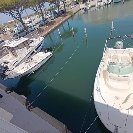 Daire As26241 Marina P2,appontement,wifi,climatisation. *
